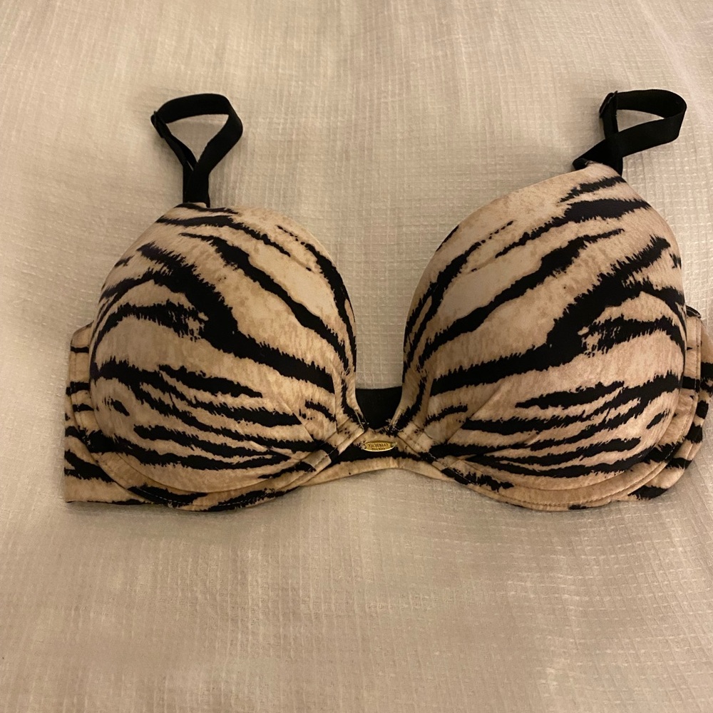 Victoria’s Secret Fabulous Bra